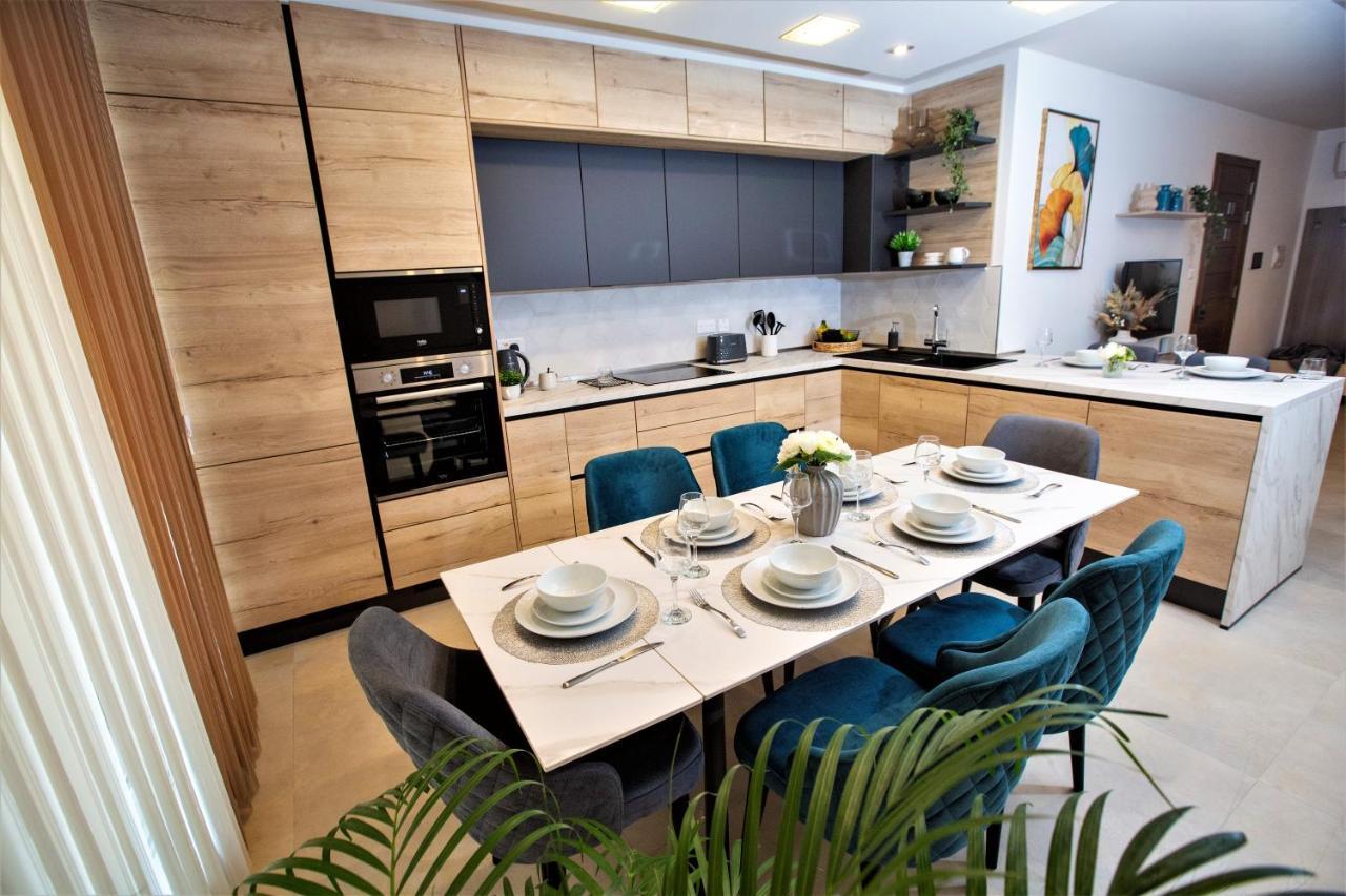 Honeycomb Designer Apartment セント・ポールズ・ベイ エクステリア 写真