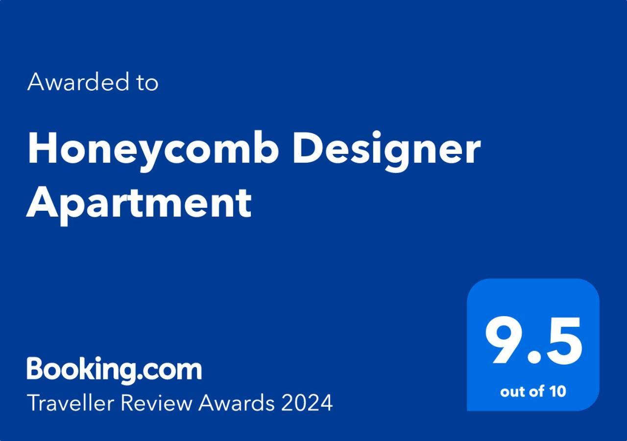 Honeycomb Designer Apartment セント・ポールズ・ベイ エクステリア 写真